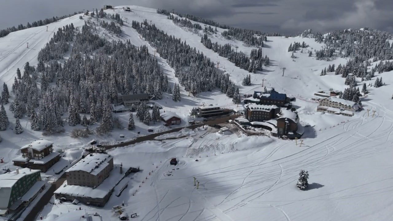 Uludağ'da sezon uzadı: 1 Nisan'da zirvede 2 metre kar