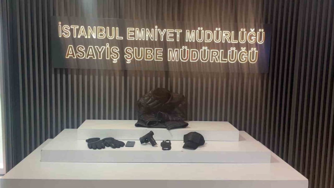 Ümraniye'de Park Halindeki Aracı Silahla Gasp Eden Şüpheli Tutuklandı