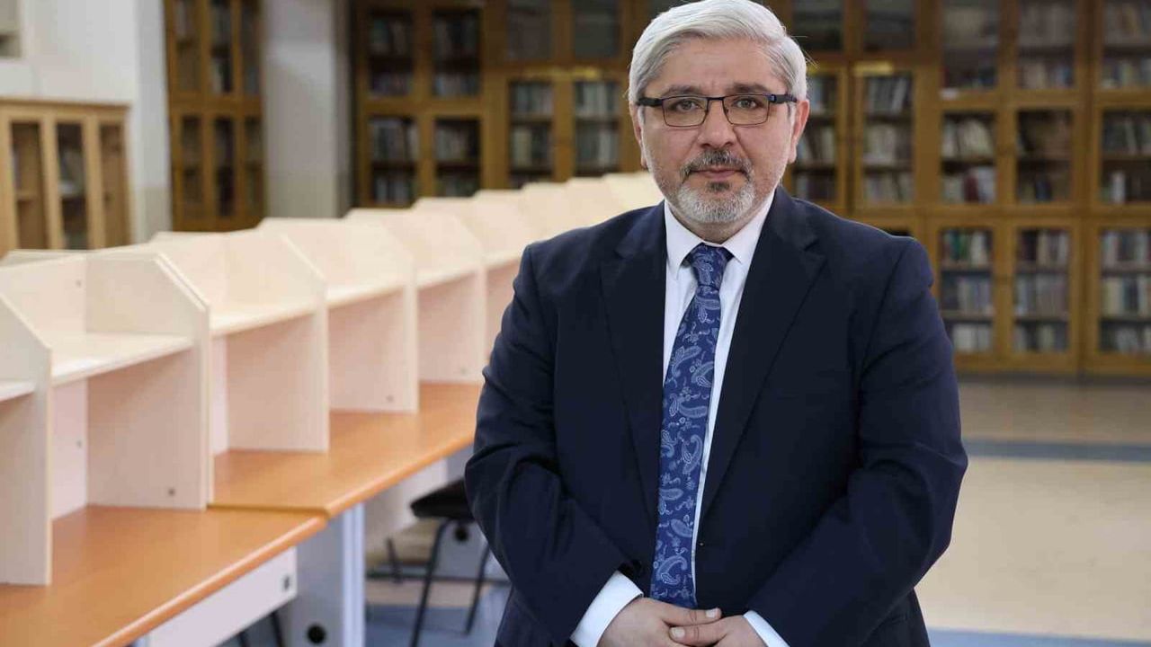 Uzman uyardı: Kişisel ve mahrem veriler yapay zekâ ile paylaşılmamalı