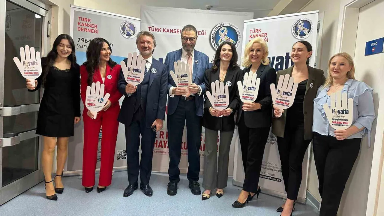 Uzmanlardan uyarı: Stres ve bastırılmış duygular kanser sürecini etkileyebilir — Erken teşhis ve ücretsiz taramalar vurgulandı