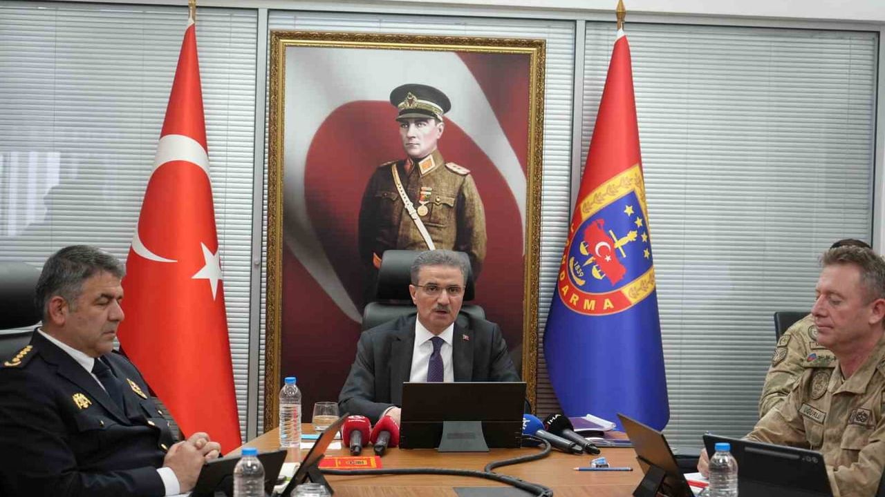 Vali Aydın Baruş: Erzurum’da başıboş hayvan sorunu çözüldü, 3 aylık asayiş verileri açıklandı