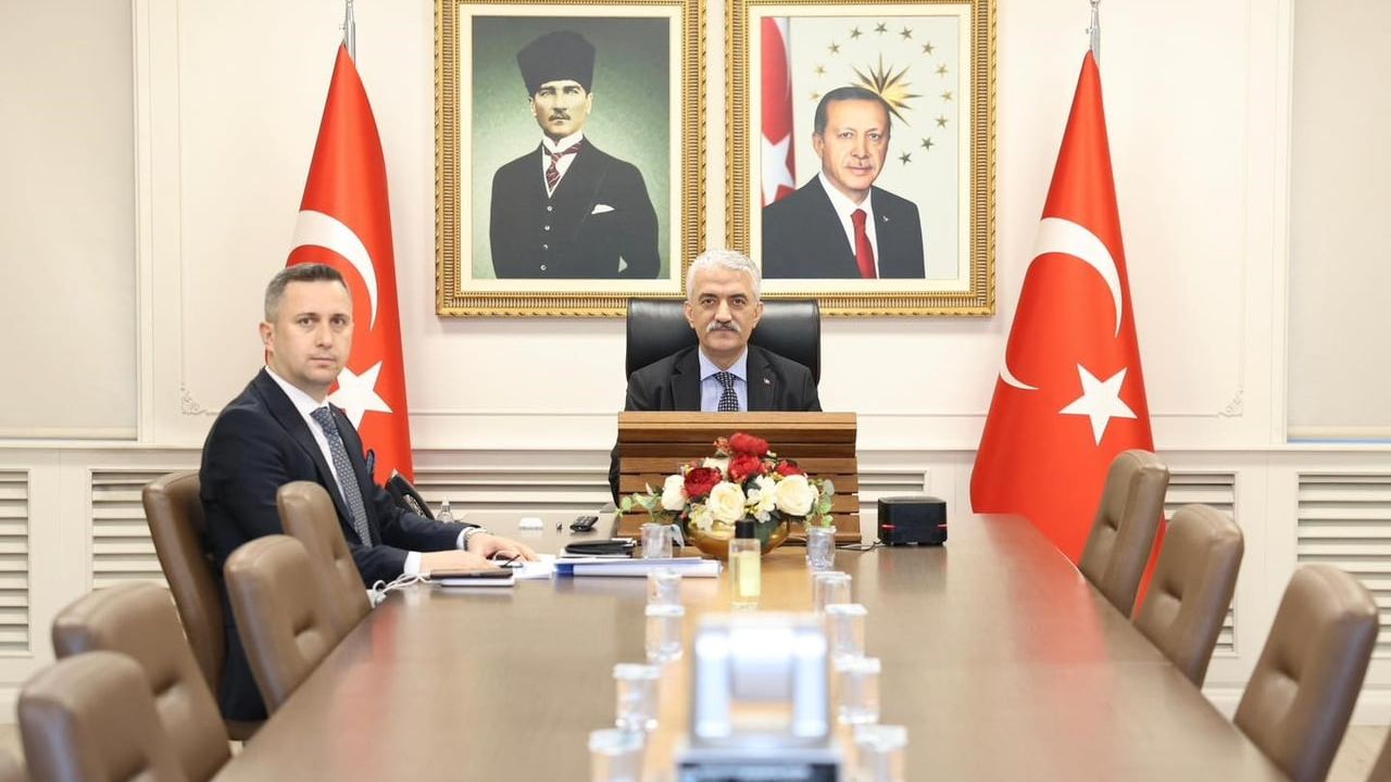 Vali Makas 'Sosyal Risk Haritaları' toplantısına katıldı