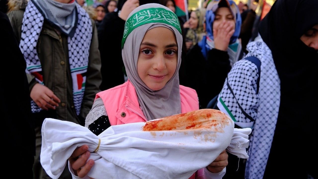 Van STK'larından İsrail ve ABD politikalarına tepki: Binler yürüdü