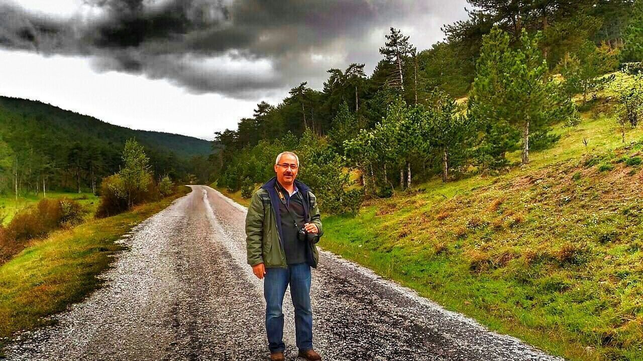 Yeni kitap: "Ağrı Tedavisinde Bitkisel Yaklaşımlar" kas-iskelet sistemi ağrılarında bitkisel yöntemleri irdeliyor