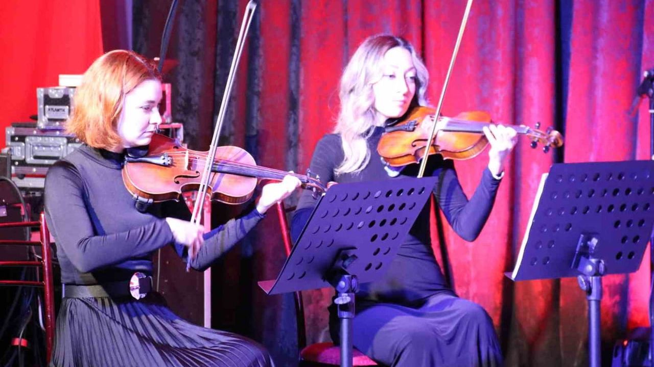 Yenipazar'da Aydın Büyükşehir Belediyesi'nin Klasik Müzik Konseri İlgi Gördü