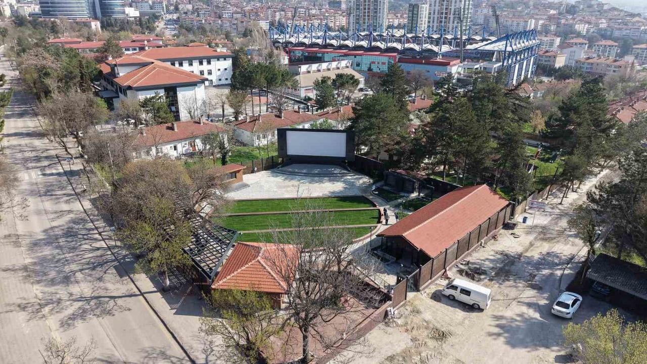 Yenişehir Açık Hava Sineması, Karabük’te Yeniden Hizmete Hazırlanıyor