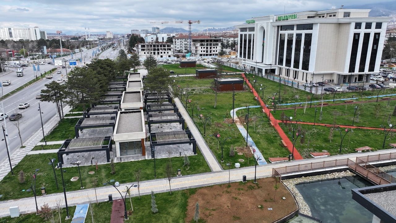 Yeşilyurt Belediyesi, Turgut Özal Mahallesi’ndeki 8 Dükkanı 3 Yıllığına İhale ile Kiraya Verecek