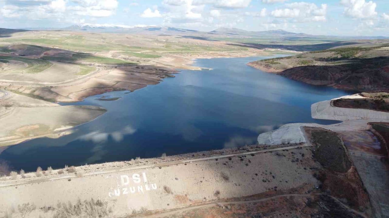 Yozgat Uzunlu Barajı’nda su seviyesindeki değişim dron görüntüleriyle belirlendi