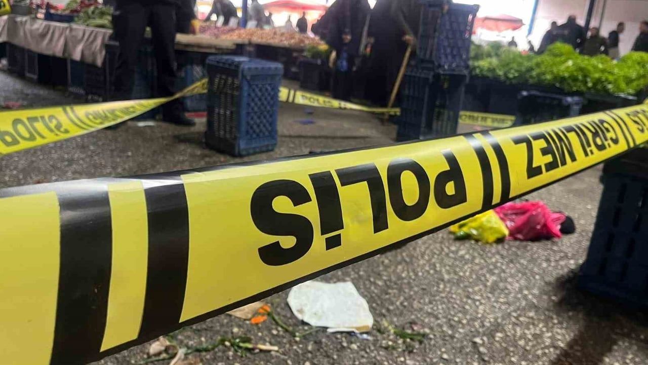 Yozgat Yerköy Çarşamba Pazarında Bıçaklı Kavga: Bir Kişi Ağır Yaralandı