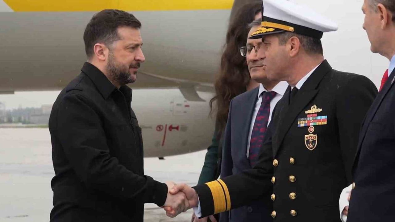 Zelenskiy İstanbul'a Özel Uçakla Geldi — Erdoğan ile Kapsamlı Görüşmeler Planlandı
