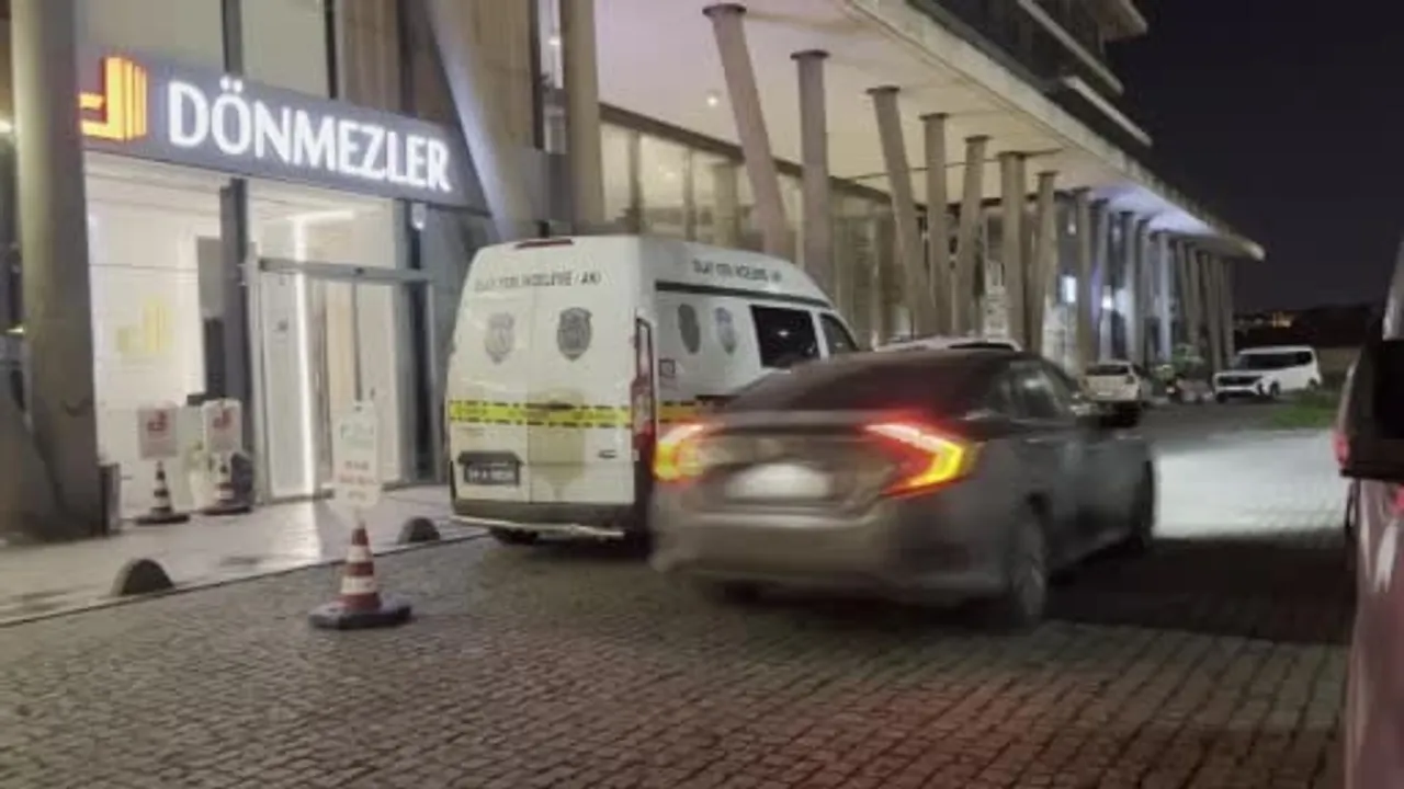 Zeytinburnu’da kızını öldüren, eski eşini ağır yaralayan şüpheli yakalandı