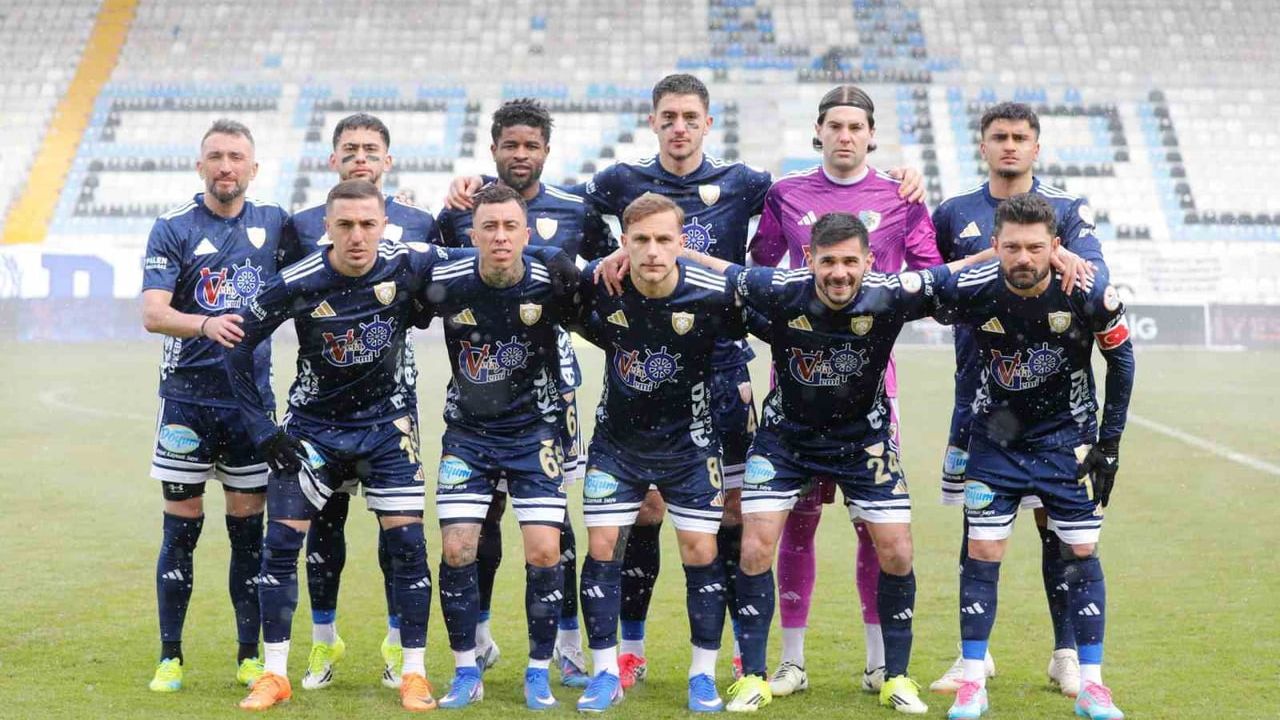 3. Lig'den Süper Lig'e: Erzurumspor FK yeniden zirvede