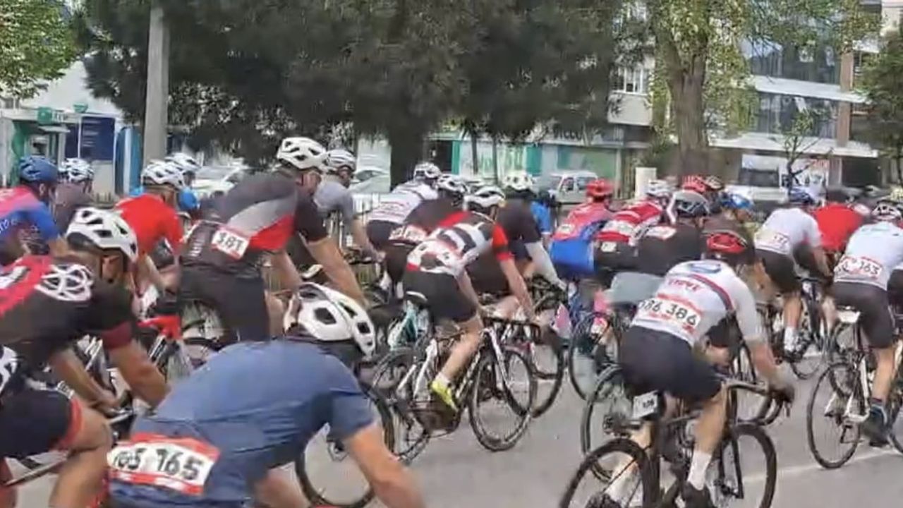 3. Uluslararası Samsun Gran Fondo'da zincirleme kaza: 2 sporcu yaralandı