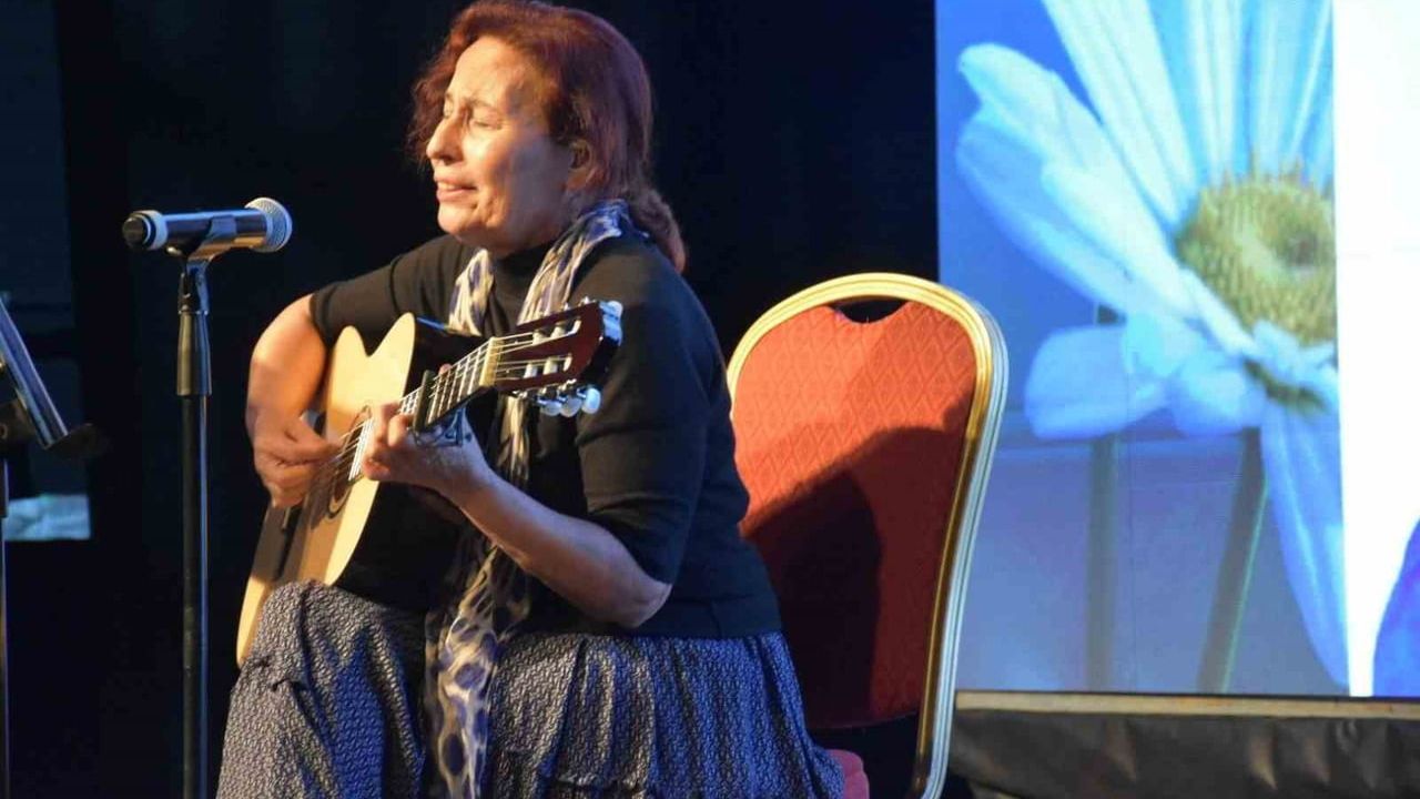 53. Uluslararası Şiir İkindileri Salihli'de: Şükrü Erbaş ve Ayşe Kulin ödüllendirildi