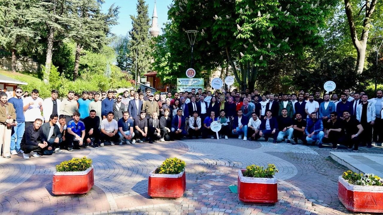 81 ilden 350 öğrenci Söğüt’teki tarihi alanları ziyaret etti