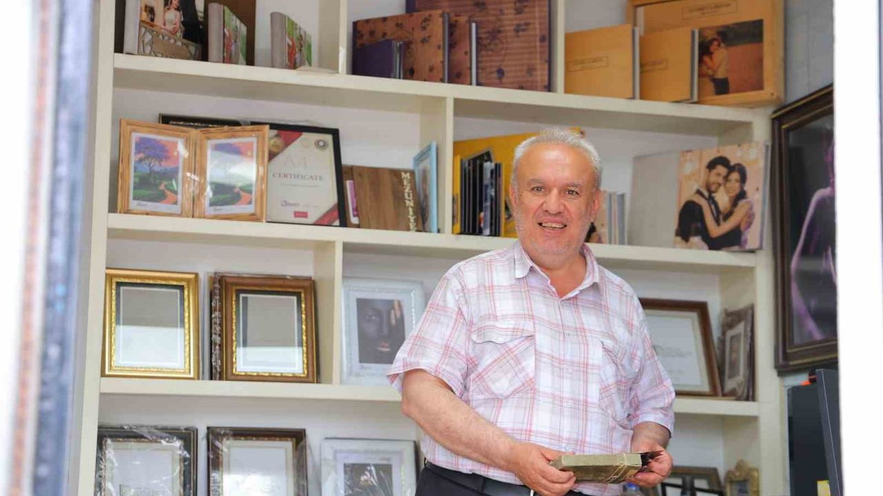 81 Yıllık Fotoğrafhane Kahramanmaraş’ın Hafızasını Günümüze Taşıyor