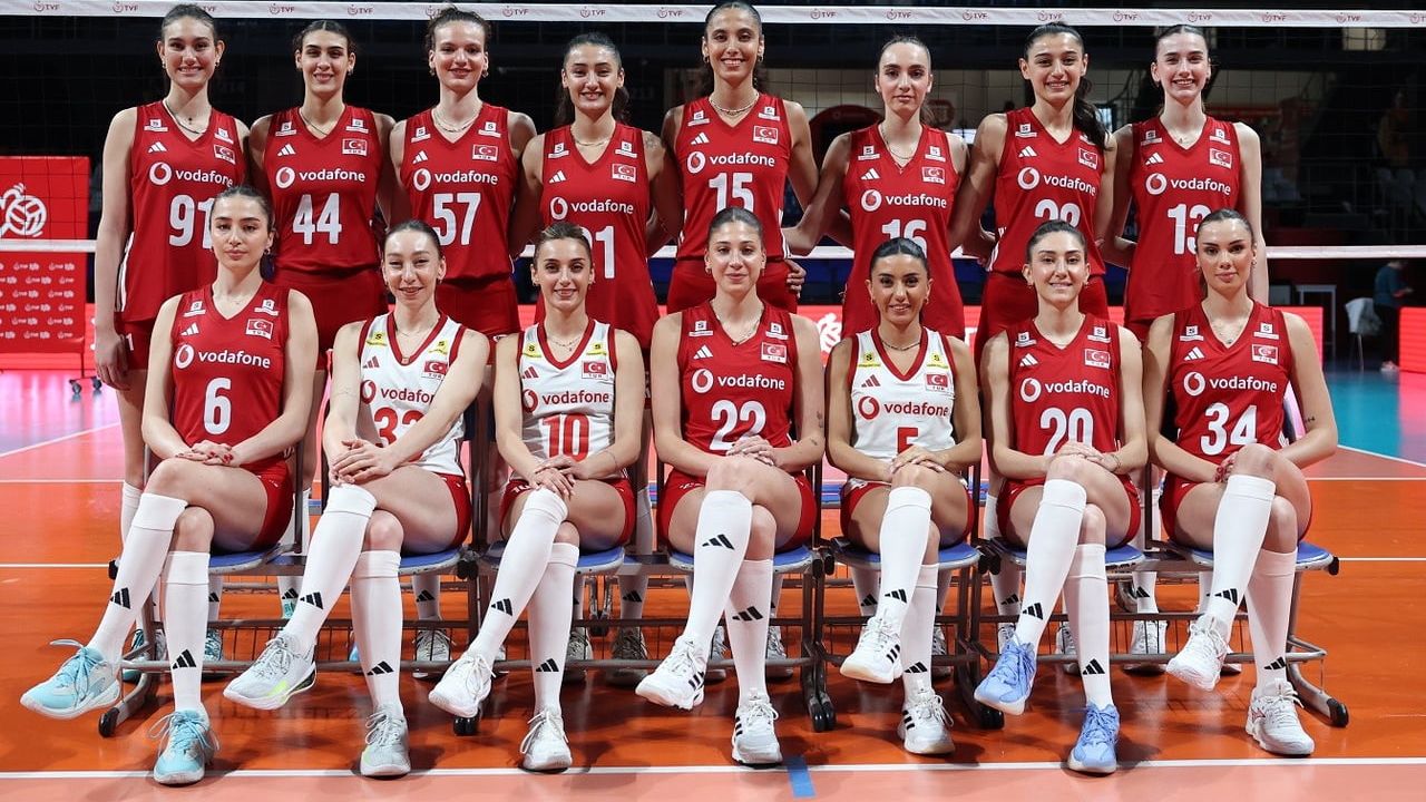 A Milli Kadın Voleybol Takımı, AeQuilibrim Cup'ta Polonya'yı 3-2 mağlup etti