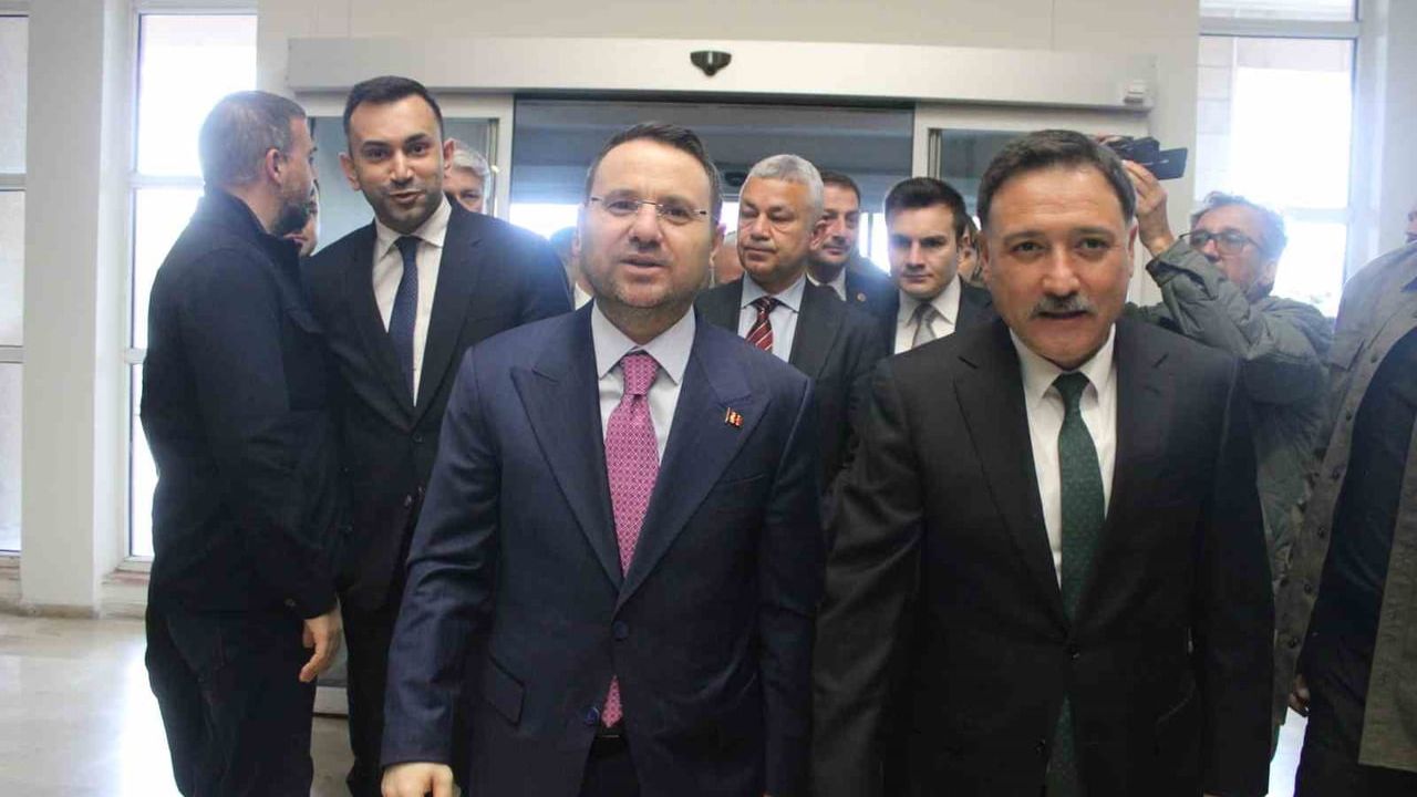 Adalet Bakanı Akın Gürlek Kayseri’de: Yargı, suçla mücadele ve yeni anayasa vurgusu