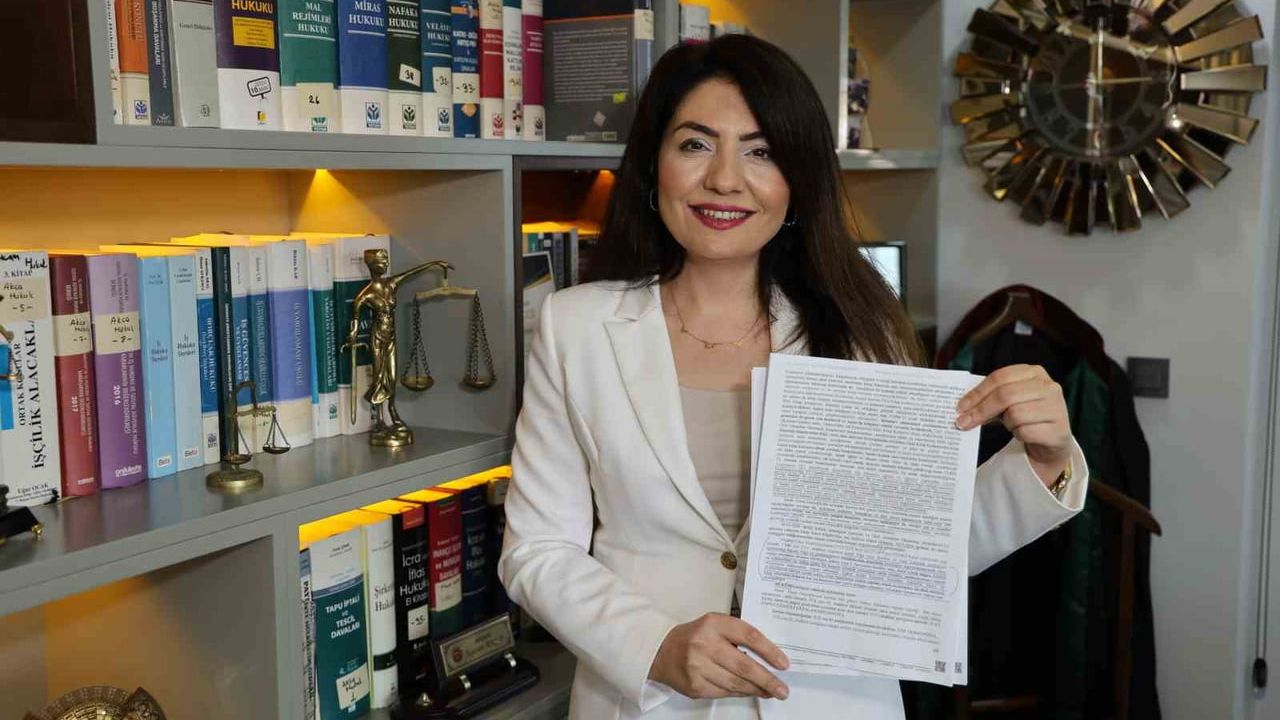 Adana'da özel okul müdürüne fahiş kitap fiyatı davasında 5 ay hapis cezası