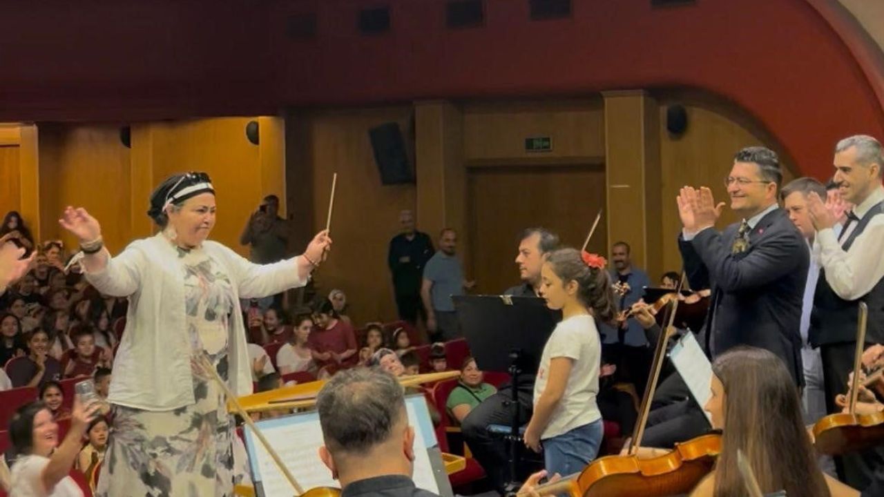 Adana'da 'Sanatta Erişilebilirlik' eğitim konseri: Özel ihtiyaçlı çocuklarla klasik müzik buluşması
