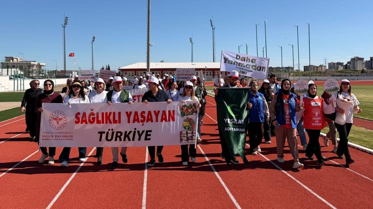 Adıyaman'da 'Sağlık İçin Hareket Et Günü' kapsamında farkındalık yürüyüşü düzenlendi