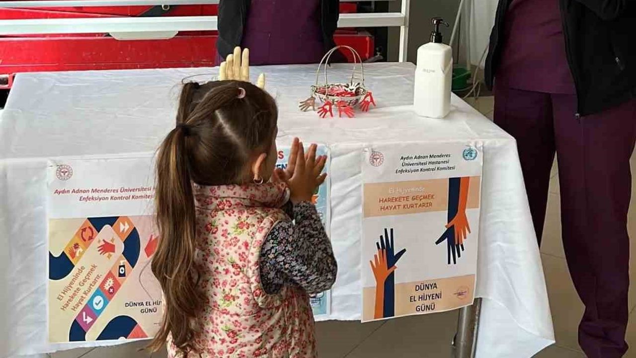 ADÜ Hastanesi'nde Dünya El Hijyeni Günü: Vatandaş ve Personele Uygulamalı Bilgilendirme