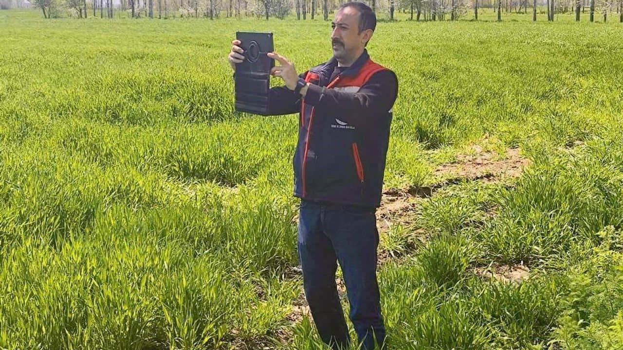 Afyonkarahisar’da arazi kontrolleri sürüyor: Tarımsal üretimde sağlık ve planlama önceliği
