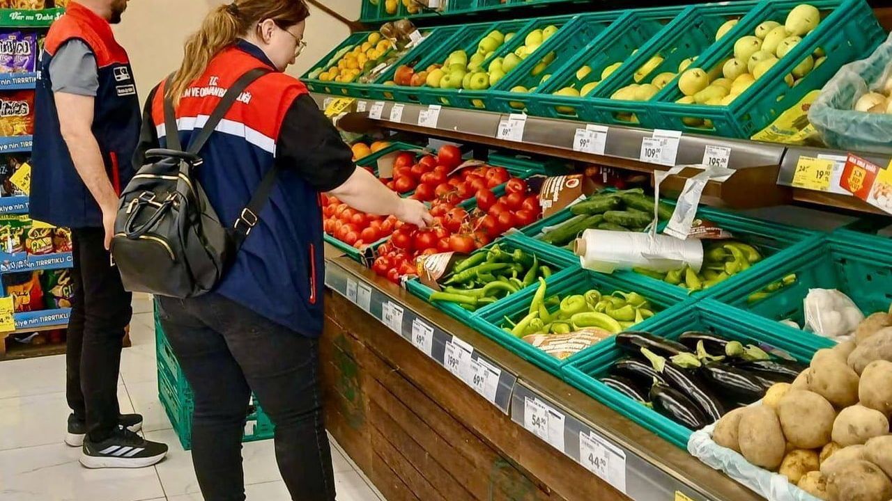 Afyonkarahisar'da TUFİS Kapsamında Market Fiyat Denetimi Gerçekleştirildi
