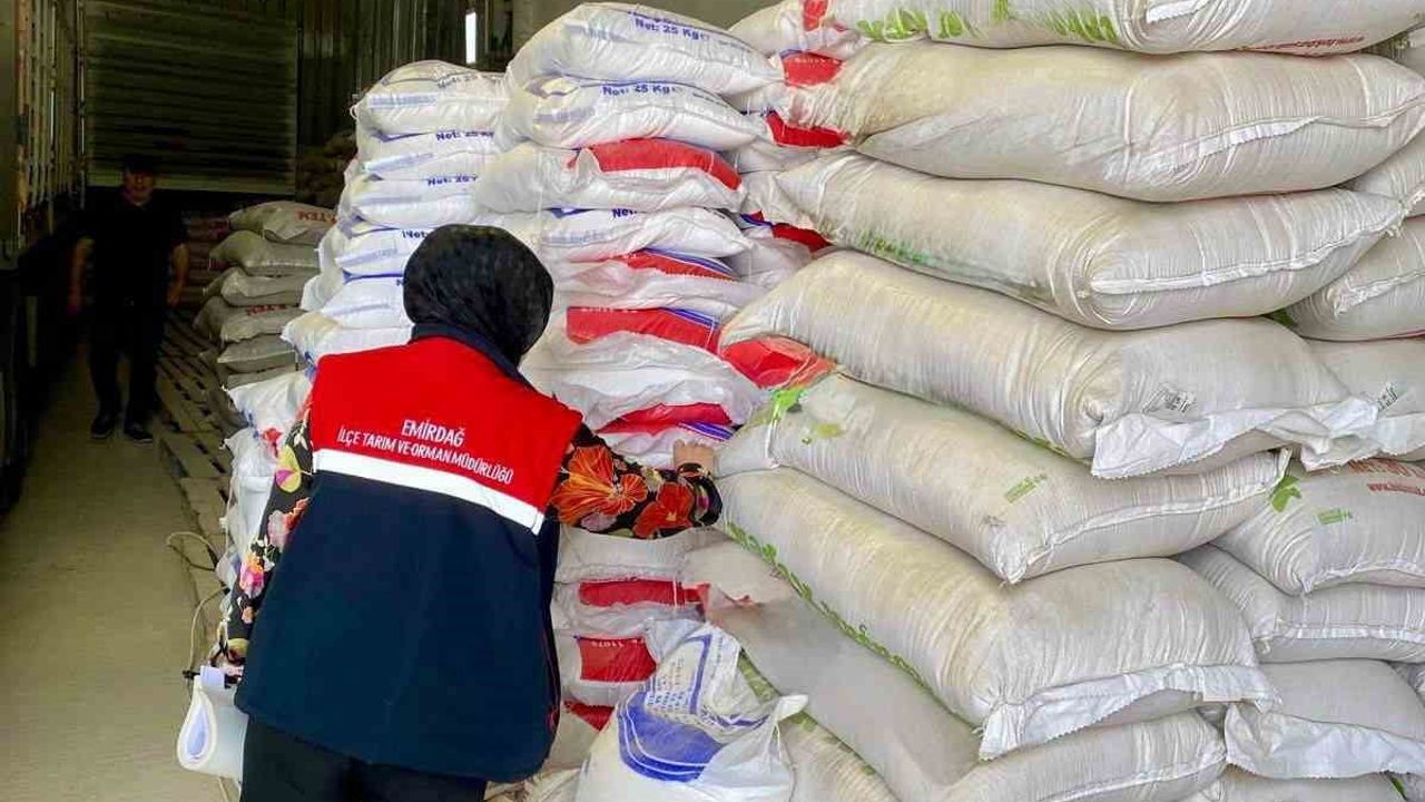 Afyonkarahisar'da yem satış ve depolama işletmelerine yönelik denetim