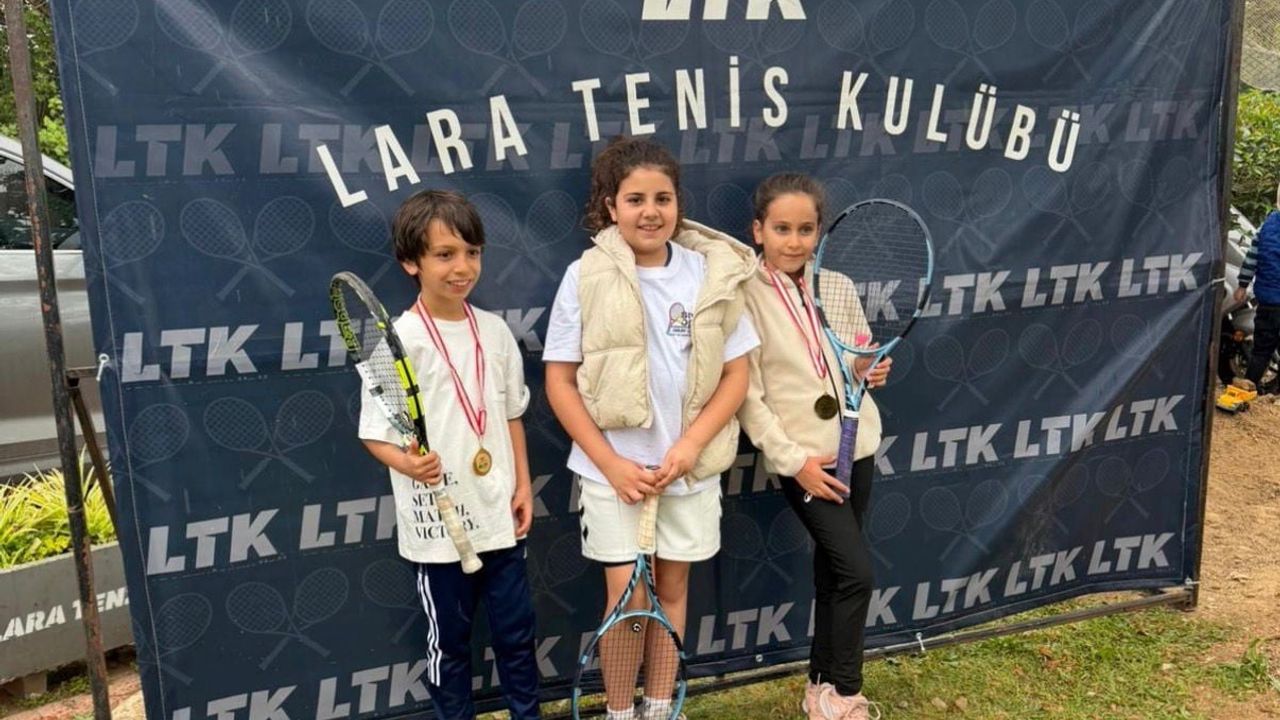 Afyonkarahisarlı Minikler, Türkiye Tenis Federasyonu 8-9-10 Yaş Turnuvalarında Derece Aldı