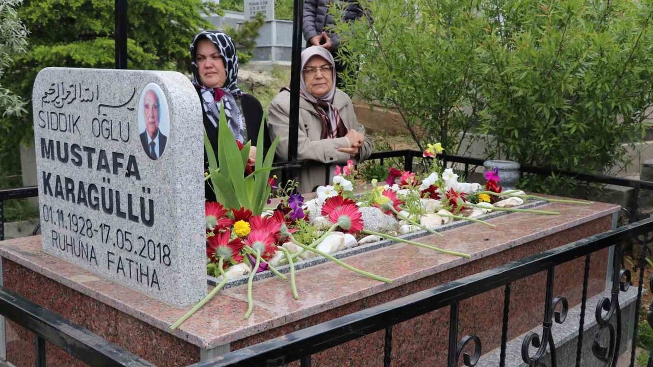 ’Ahi Baba’ Mustafa Karagüllü vefatının 8. yılında anıldı