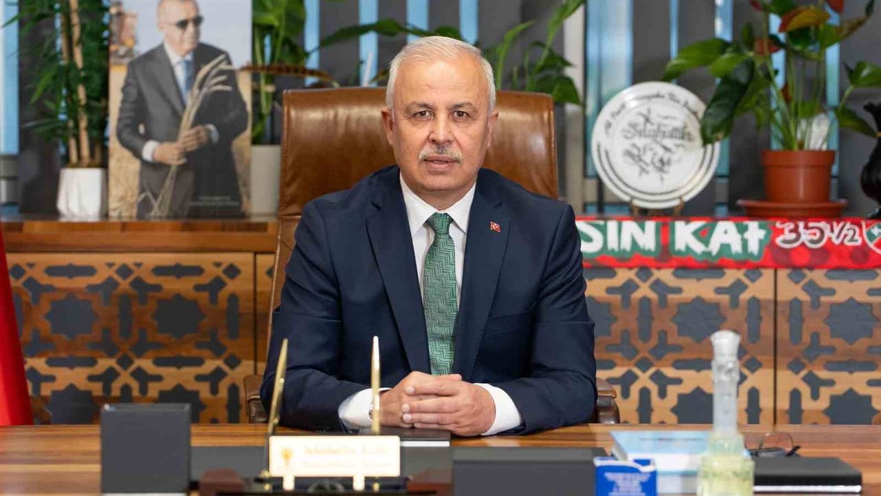 AK Parti: Karşıyaka Belediyesi'nde yönetim krizi — Meclis toplantısı CHP'li üyelerin boykotu nedeniyle yapılamadı