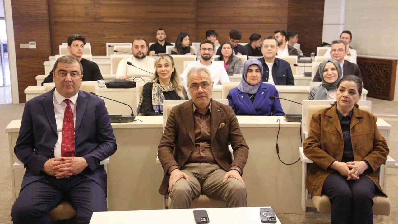 Akademi ve iş dünyası Girişimcilik Atölyesi'nde buluştu