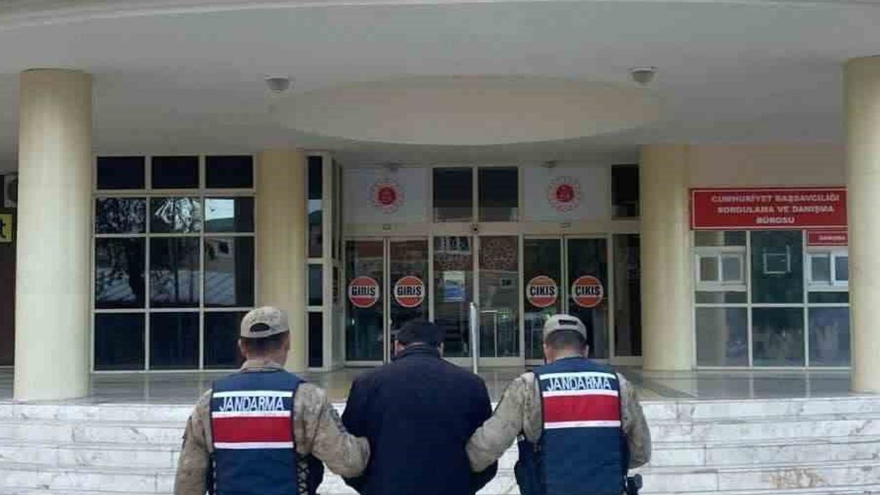 Akçakale’de H.Y. yakalandı: 4 yıl 9 ay 15 gün kesinleşmiş hapis cezası bulundu