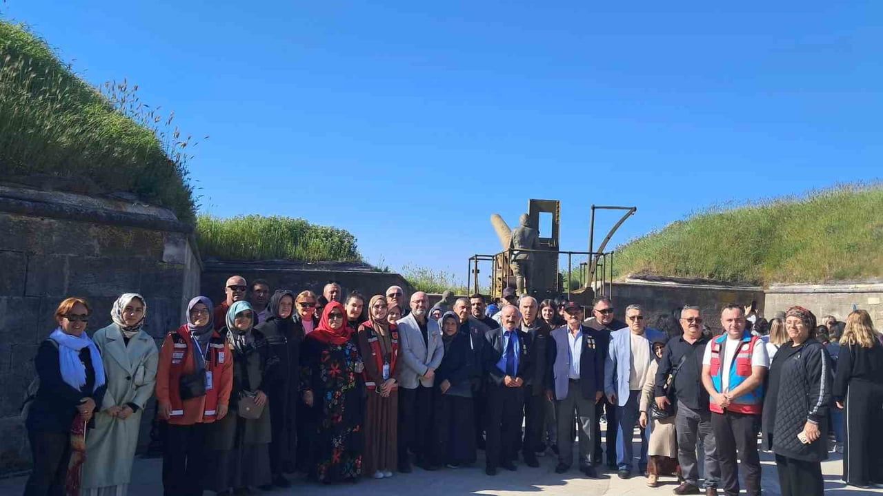 Akçakoca Kaymakamlığı'ndan şehit aileleri ve gazilere anlamlı gezi