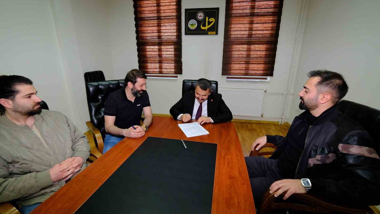 Akdağmadeni'de AKÇAM Konaklamalı Orman Parkı için yer teslimi yapıldı