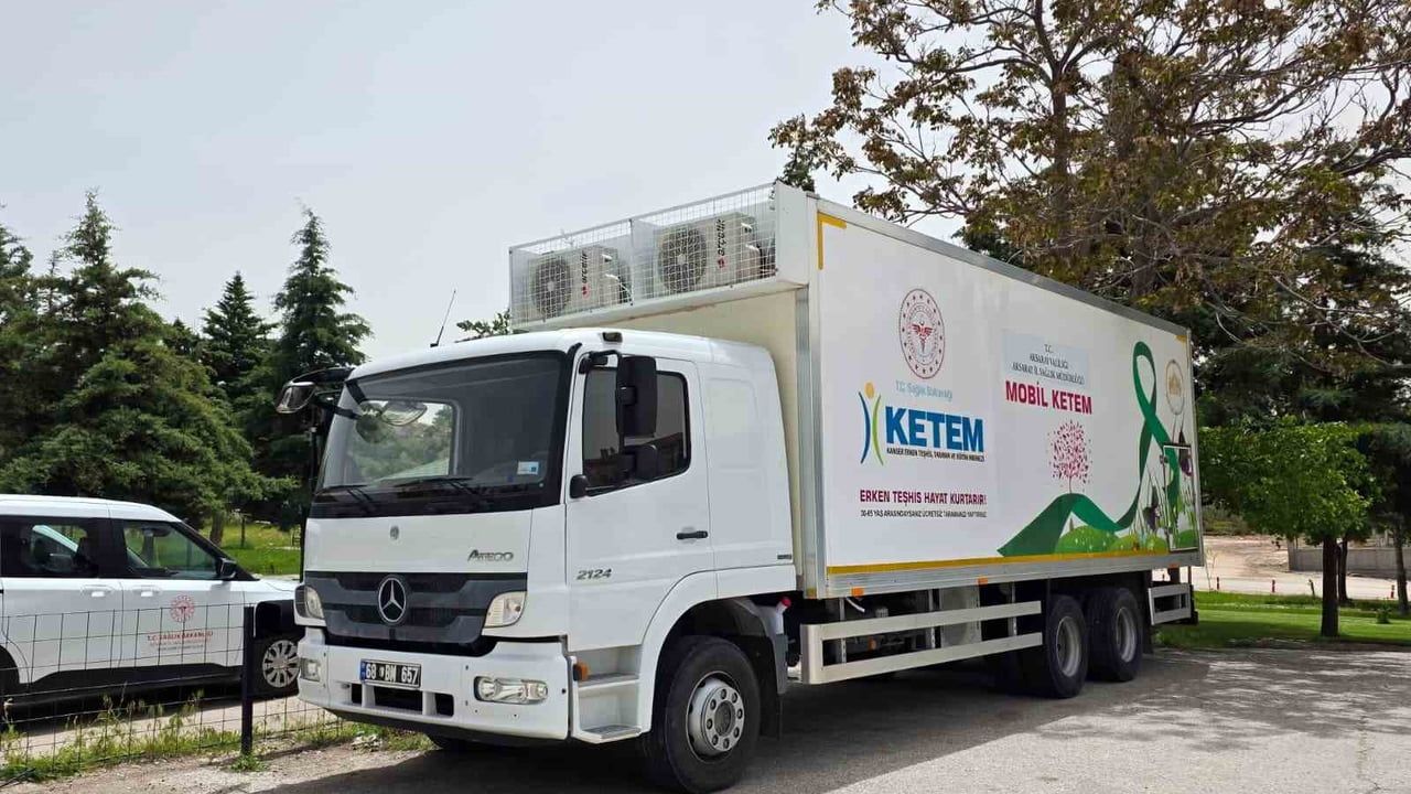Aksaray KETEM mobil tarama aracı yeni nesil mamografiyle yenilendi