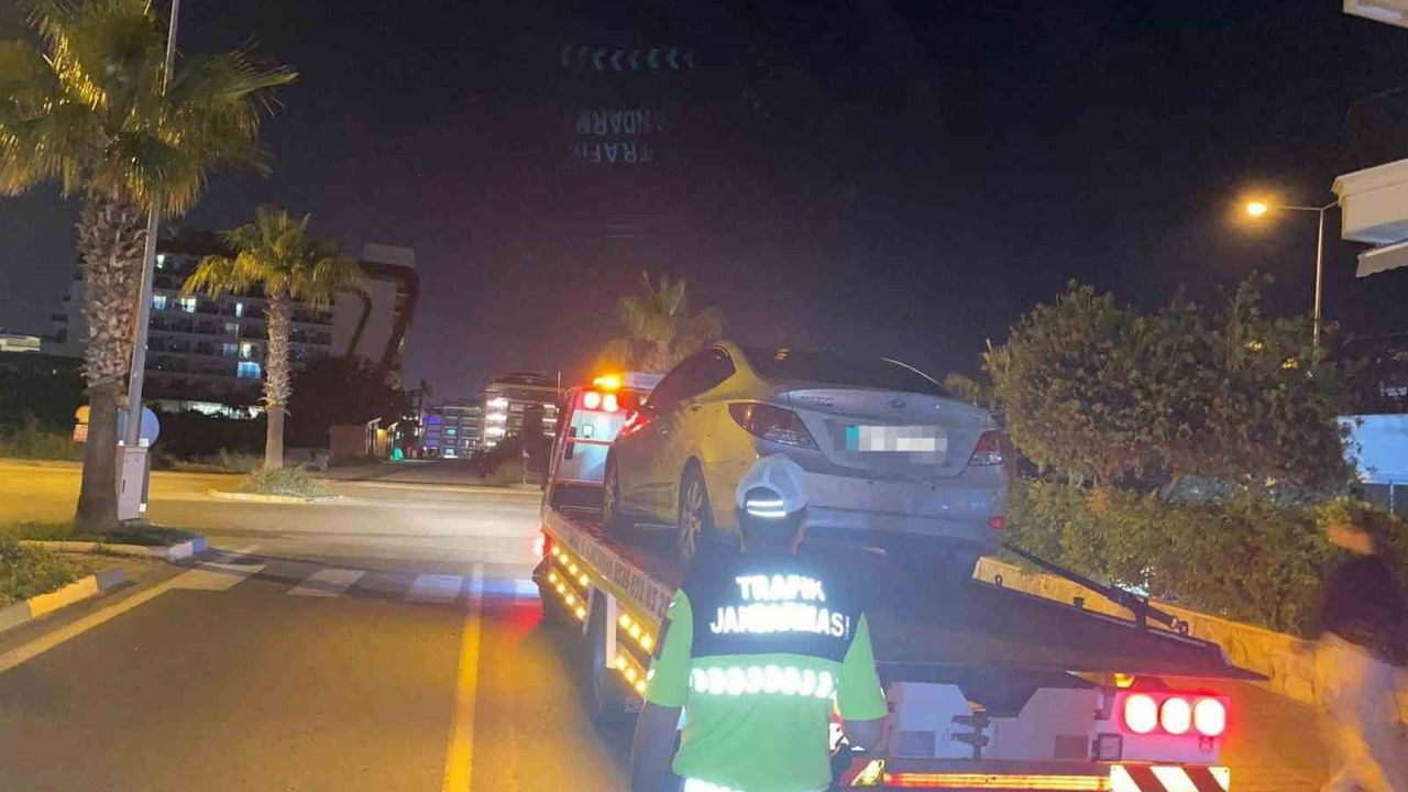 Alanya’da 8 araca korsan taşımacılık cezası: Toplam 834 bin 830 TL uygulandı