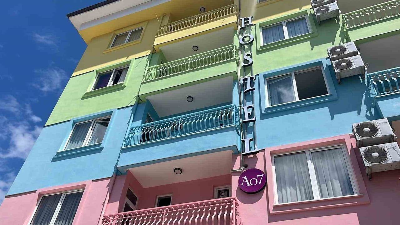 Alanya'da hostelde kalan 58 yaşındaki adam odasında ölü bulundu