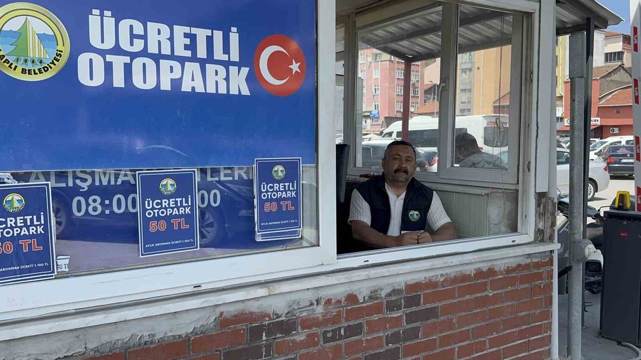 Alaplı'da Heimlich manevrasıyle hayat kurtarıldı: İnternetten öğrenen çalışan arkadaşı boğulmaktan kurtardı