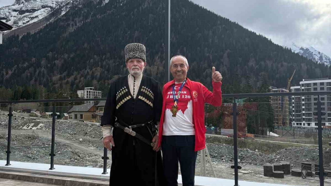 Ali Bıdı 'Demir Adam' Kazan Maratonu'nda yaş kategorisinde beşinci oldu
