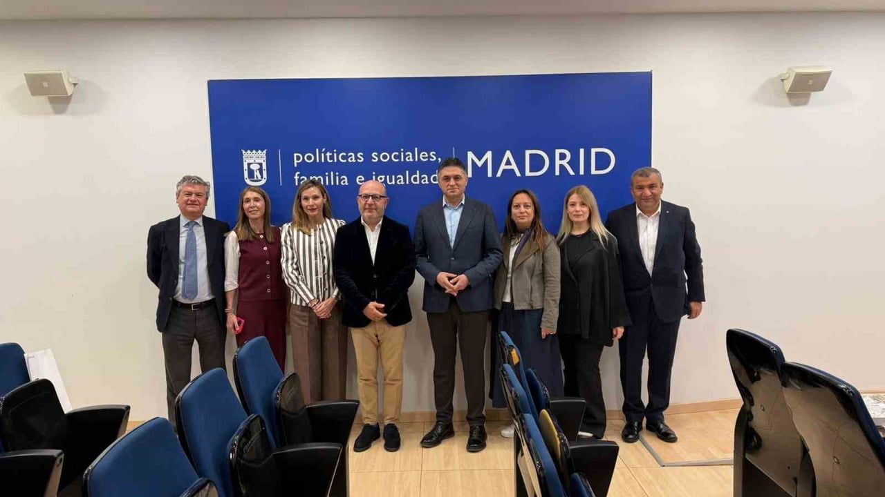 Aliağa'nın Sosyal Yaşam Ekosistemi Madrid'de Değerlendirildi: Sosyal Hizmetlerde Deneyim Paylaşımı