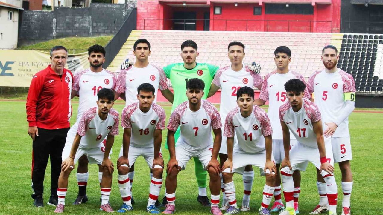 Aliağalı Semih Ayriç, U23 İşitme Engelliler Milli Takımı ile Dünya Şampiyonu Oldu