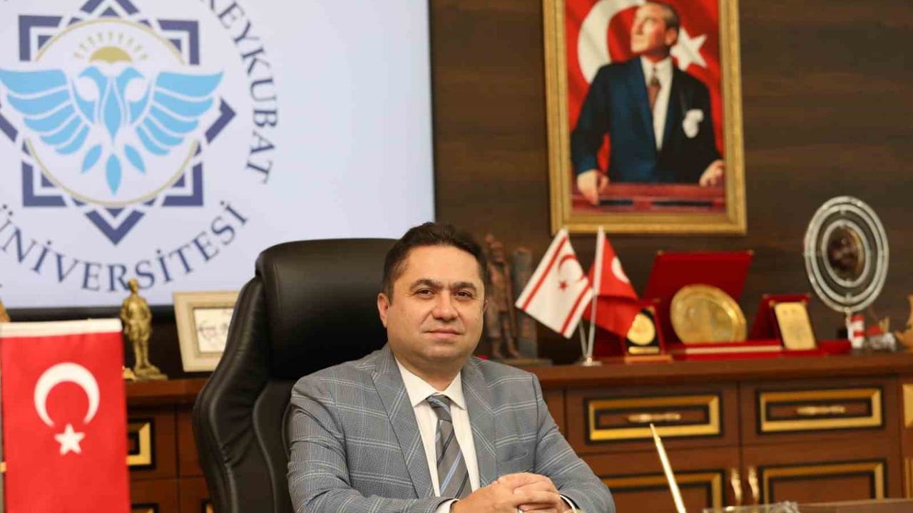 ALKÜ Rektörü Prof. Dr. Kenan Ahmet Türkdoğan anjiyo ile stent takılarak tedaviye alındı