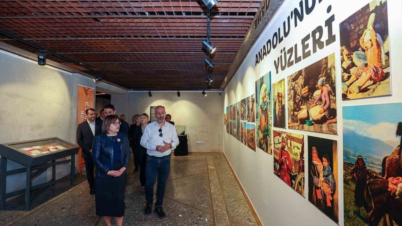 Anadolu’nun Yüzleri: Ali Atalar Kartpostal Seçkileri Kahraman Emmioğlu’nda