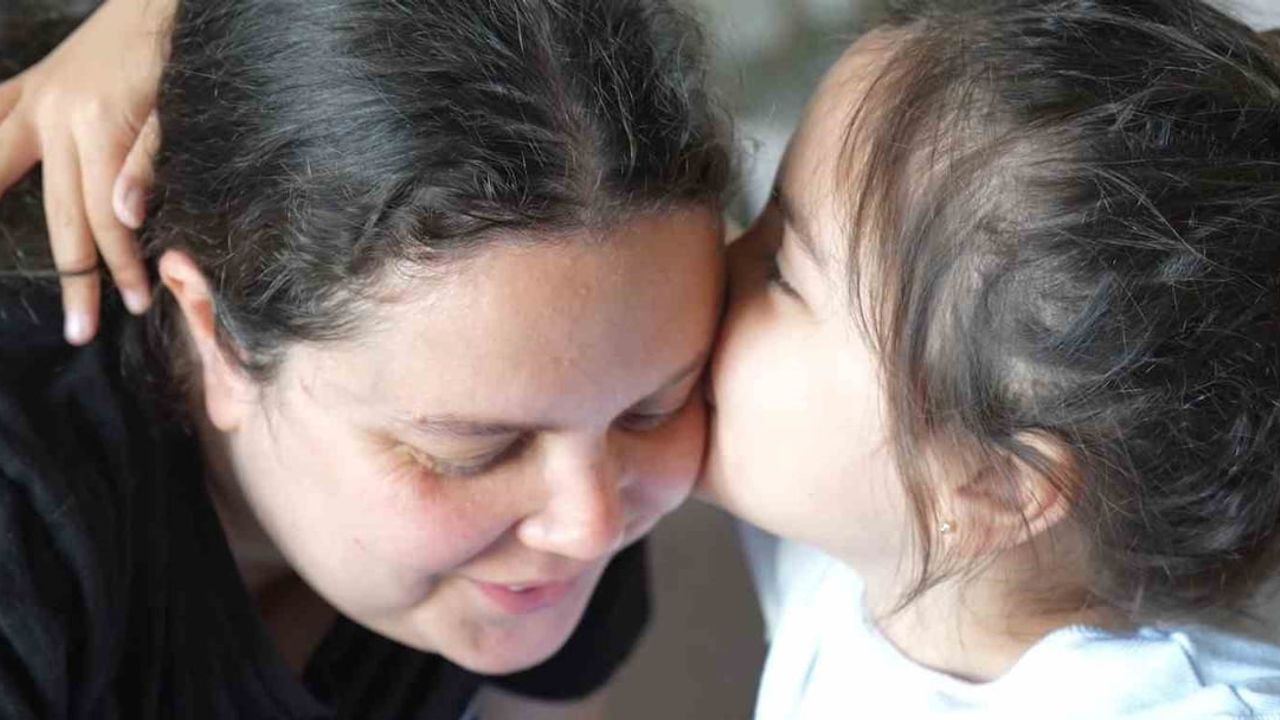 Anıl Yetişkin’in paylaşımı: Efeler Otizm Yaşam Merkezi’nde anne ve kızın duygusal yolculuğu