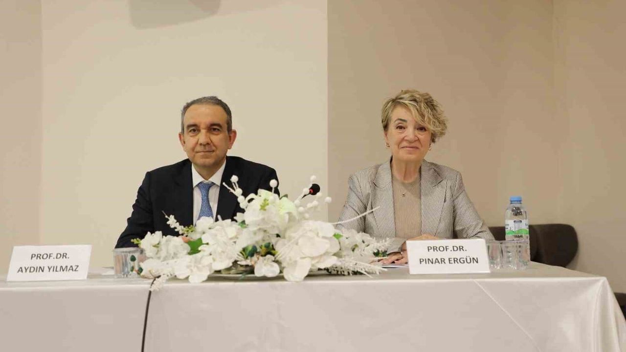 Ankara Atatürk Sanatoryum’da Tütün Kontrolü Sempozyumu düzenlendi