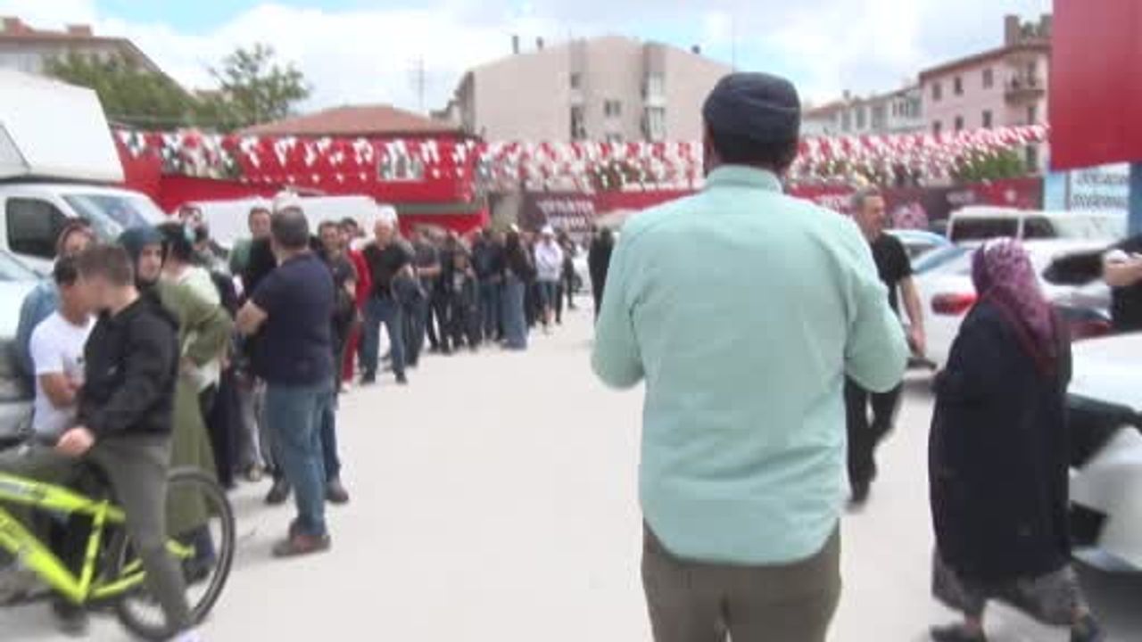 Ankara'da 'Kavurma Yeme Yarışması' düzenlendi: 500 kg ikram ve 3 bin lira ödül