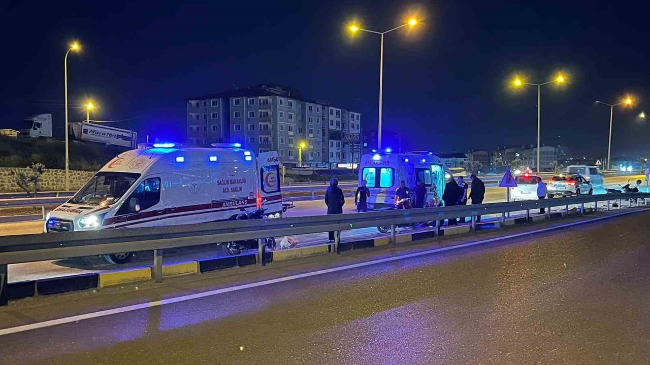 Antakya'da iki motosiklet çarpıştı: 2 sürücü yaralandı
