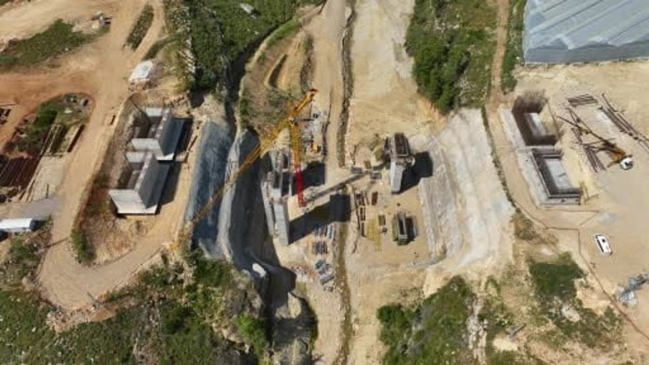 Antalya-Alanya Otoyolu'nda çalışmalar hızlandı: Akdeniz'den Avrupa'ya kesintisiz otoyol hedefi